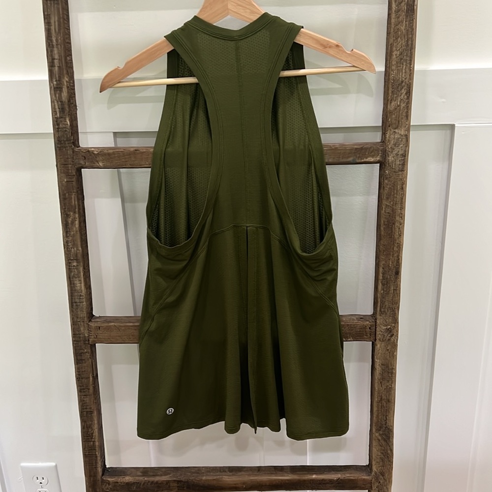 Muscle tank in olive green